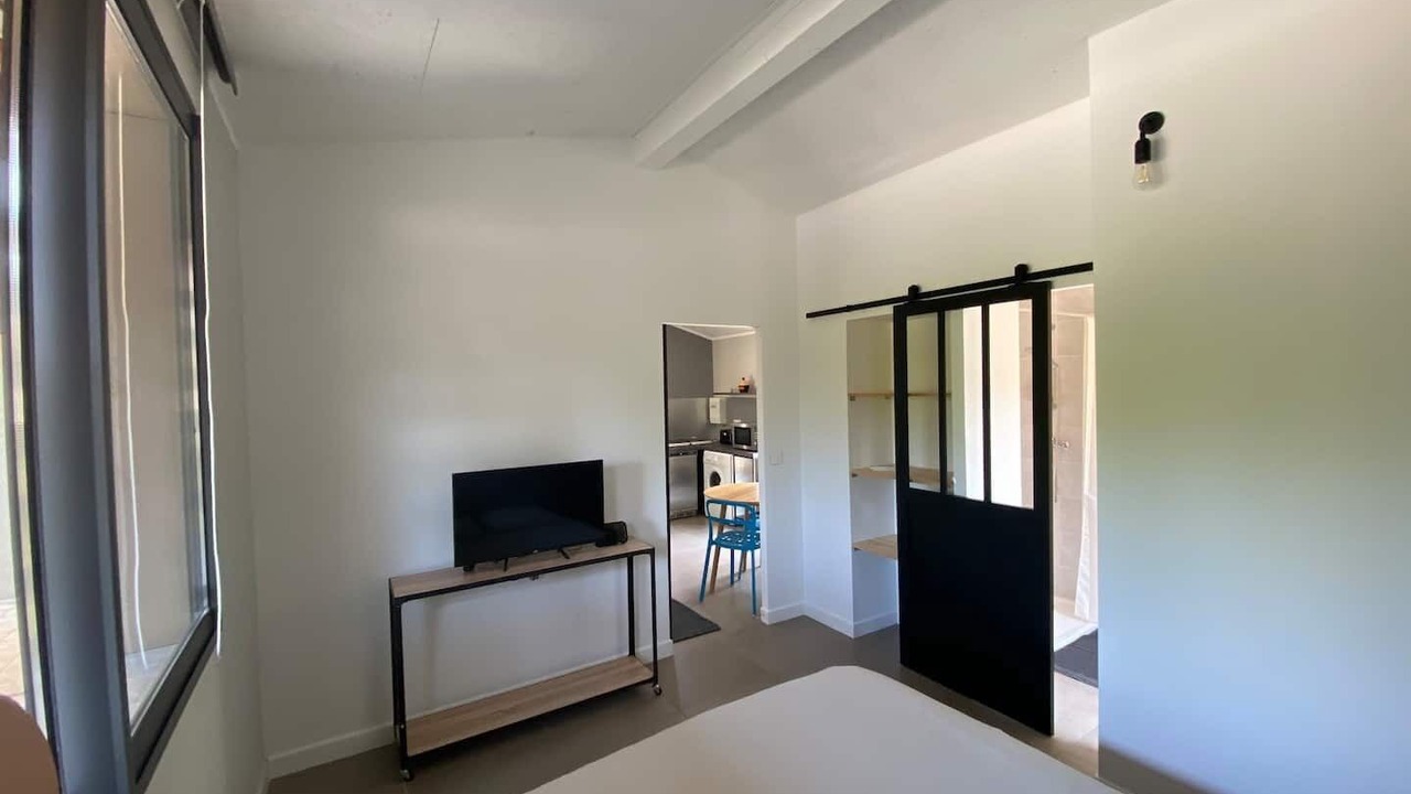 Photo of Bedroom in Crestet