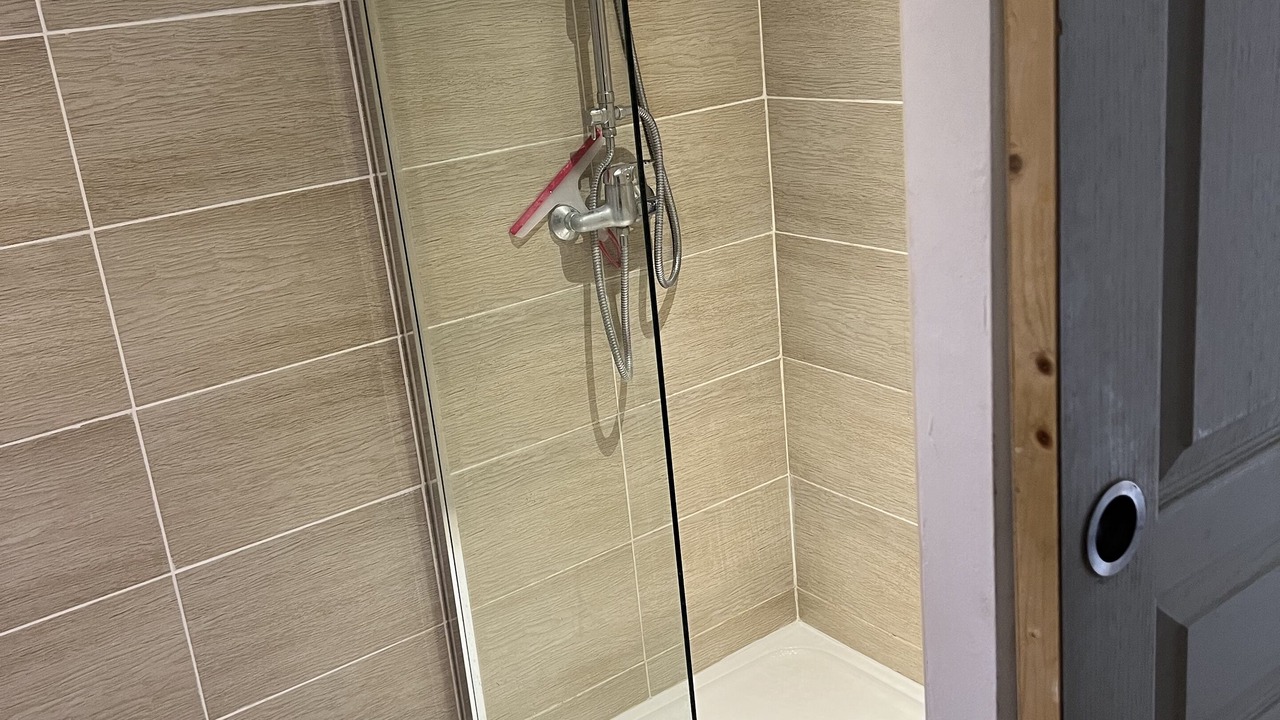 Photo of Bathroom in Caromb