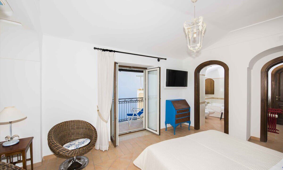 Photo of Bedroom in Path of the Gods