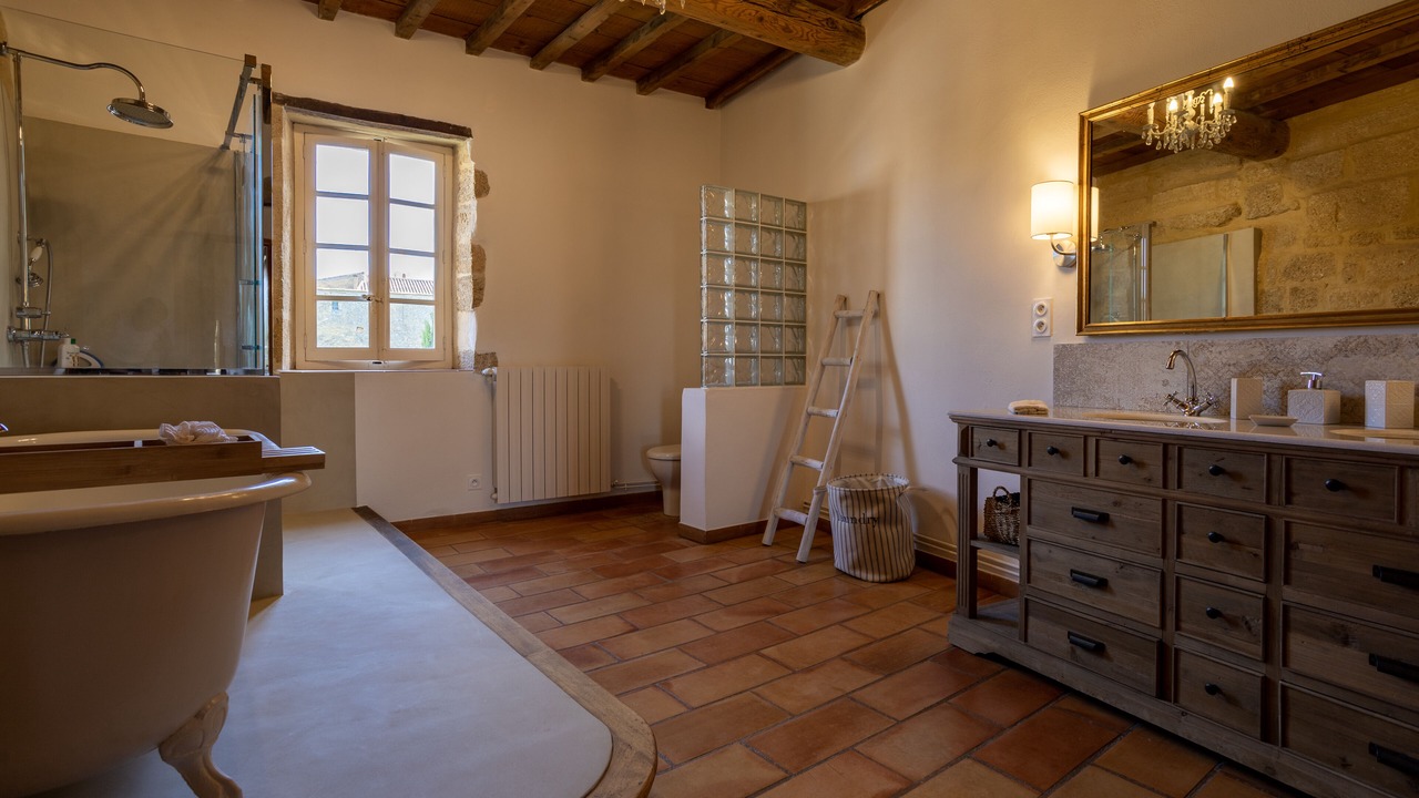 Photo of Bathroom in Vers-Pont-du-Gard