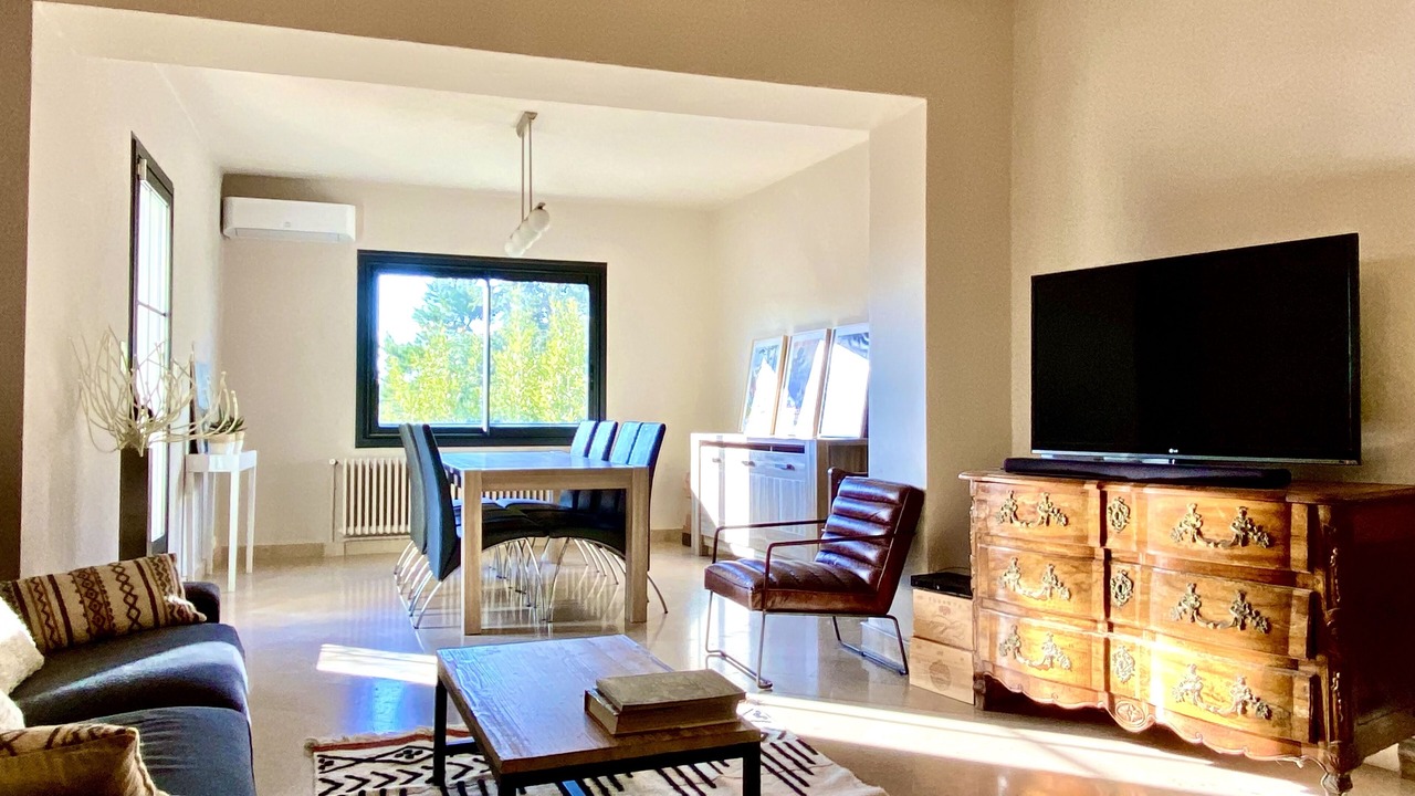 Photo of Livingroom in Sablet