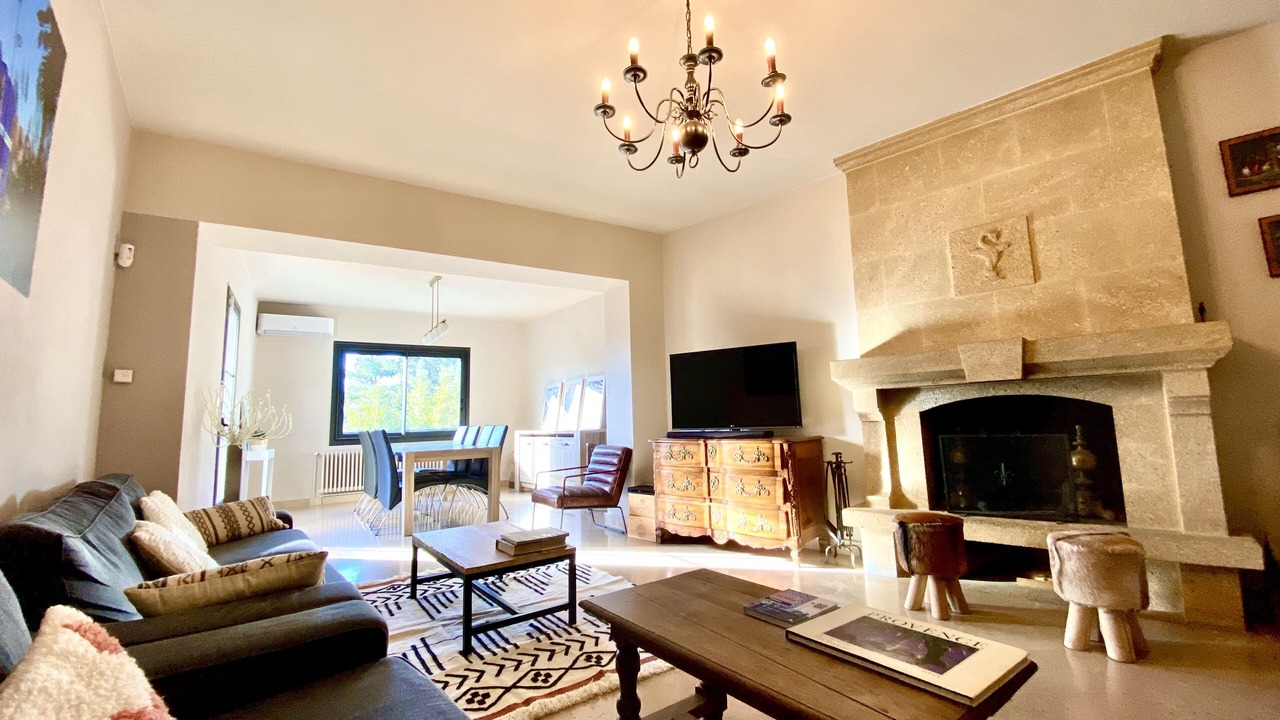Photo of Livingroom in Sablet
