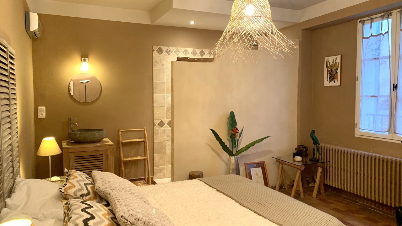 Photo of Bedroom in Sablet