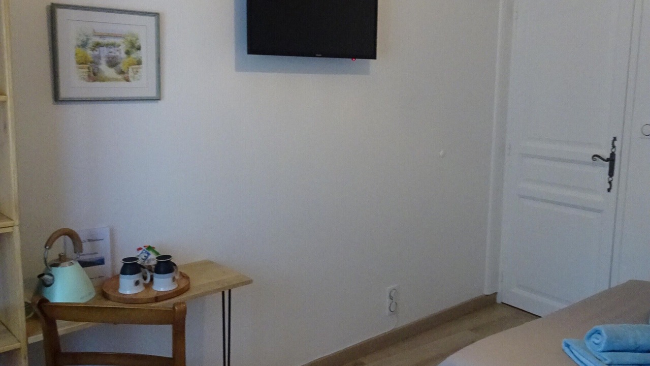 Photo of Bedroom in Venterol