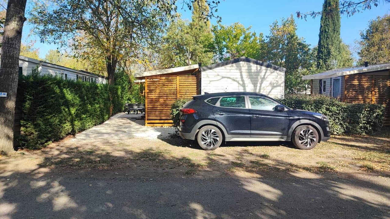 Photo of Outdoor in La Roque-d'Antheron