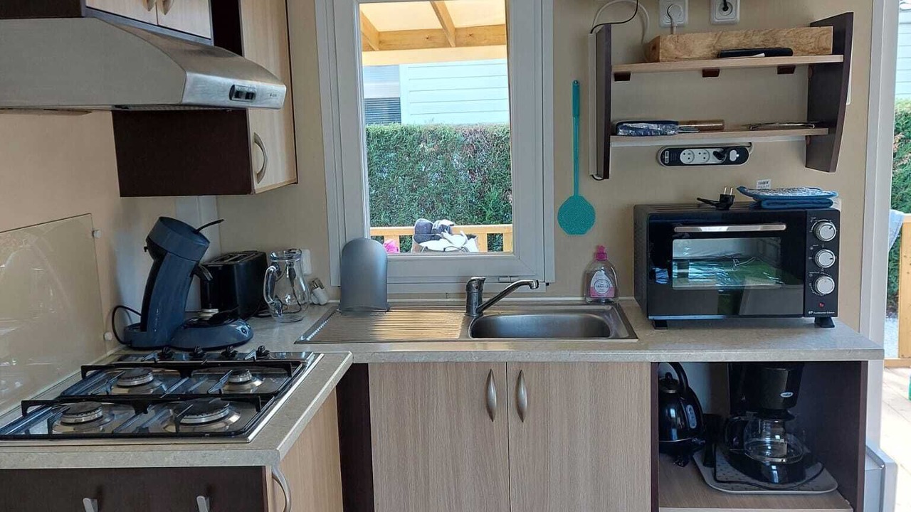 Photo of Kitchen in La Roque-d'Antheron
