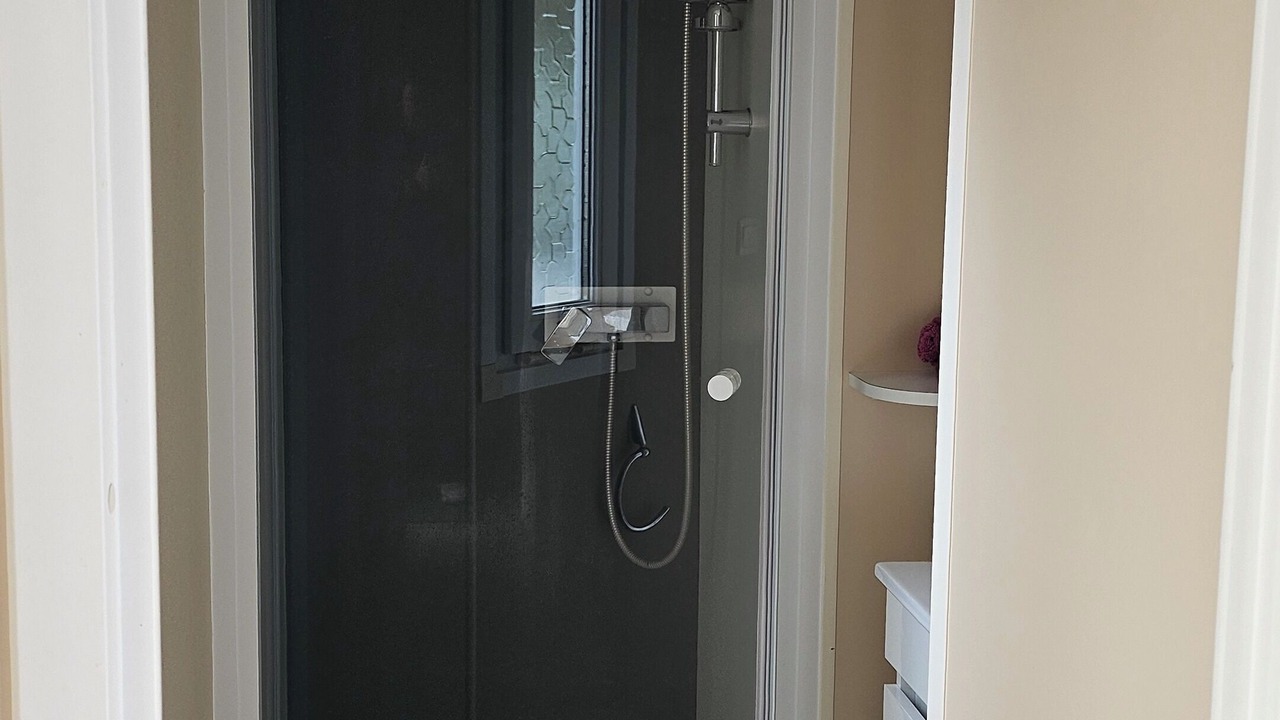 Photo of Bathroom in La Roque-d'Antheron