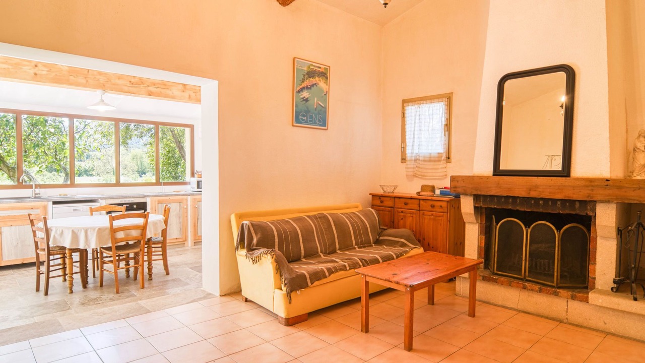 Photo of Livingroom in Besse-sur-Issole