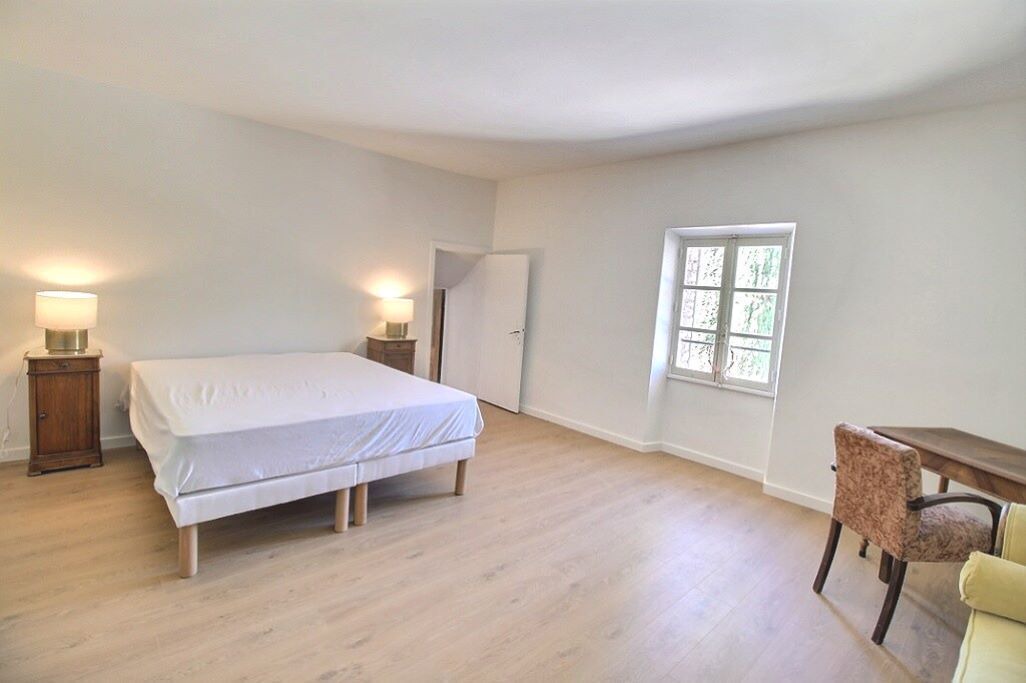 Photo of Bedroom in Venasque