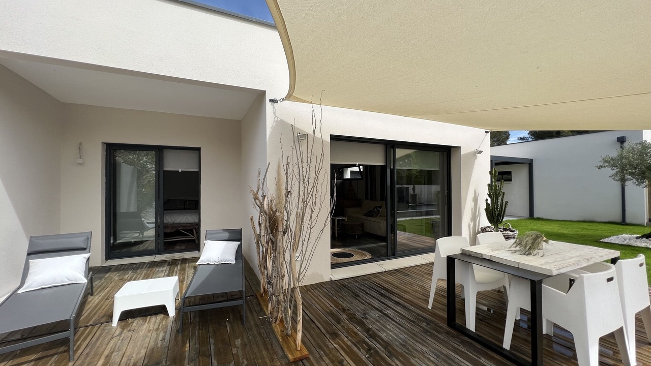 Photo of Patio Balcony in Molleges