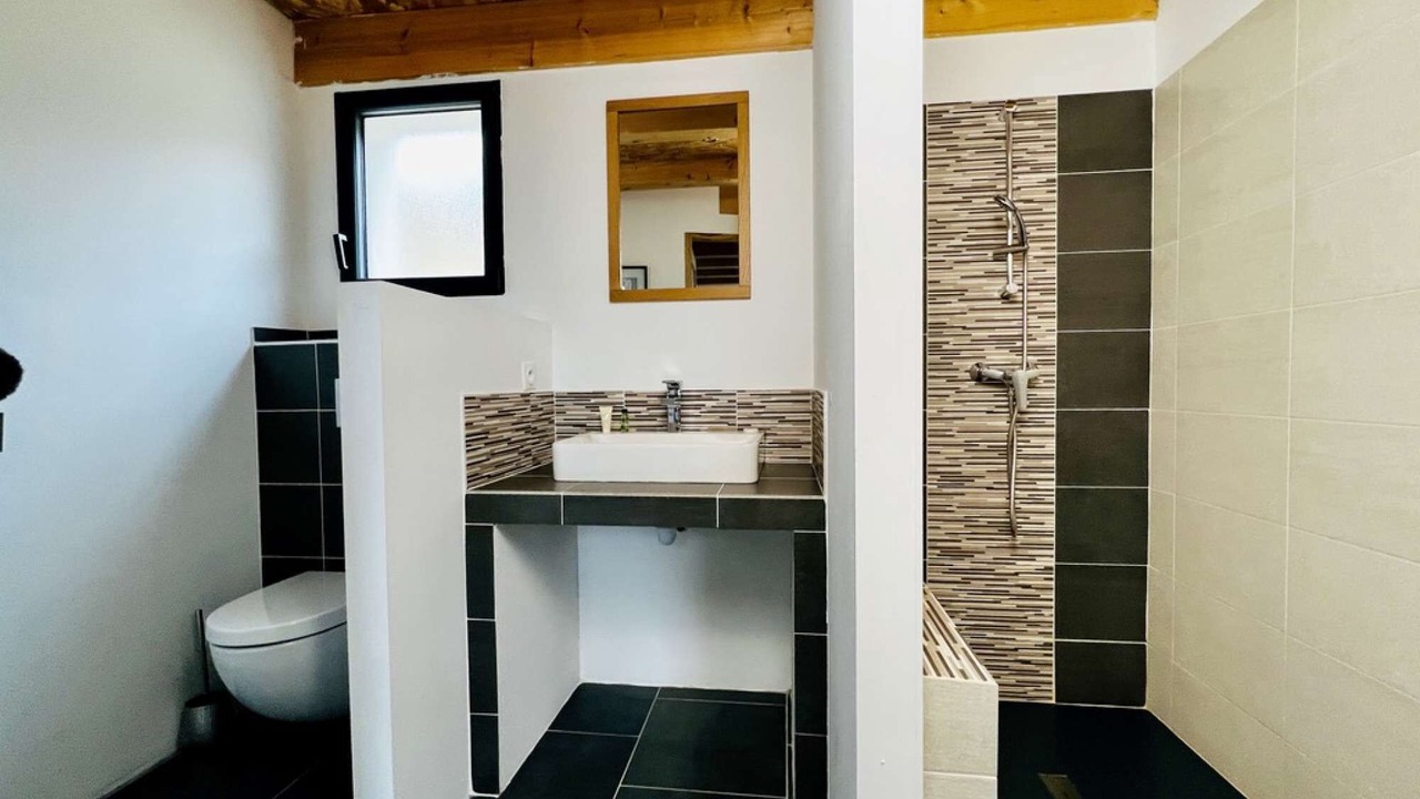 Photo of Bathroom in Buis-les-Baronnies