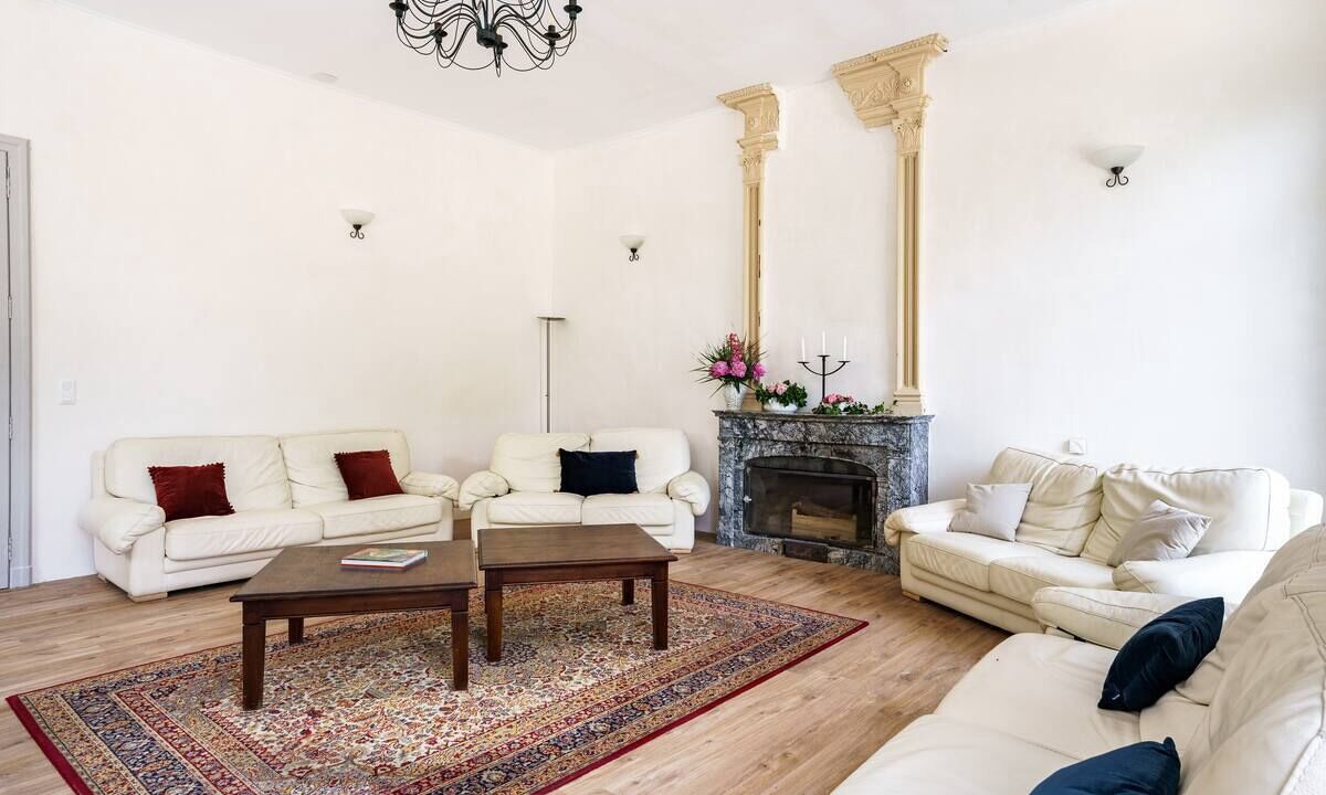 Photo of Livingroom in Travaillan