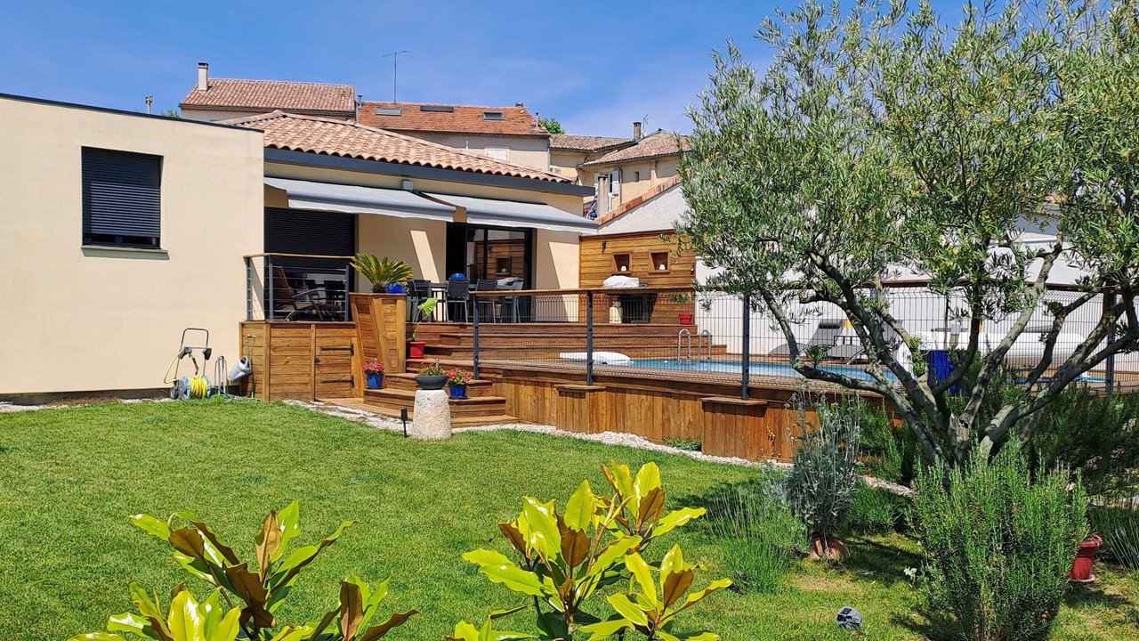 Photo of Outdoor in Valreas