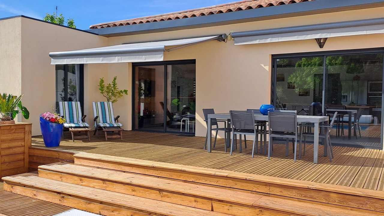 Photo of Outdoor in Valreas