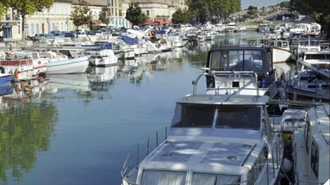 Photo of Others in Beaucaire