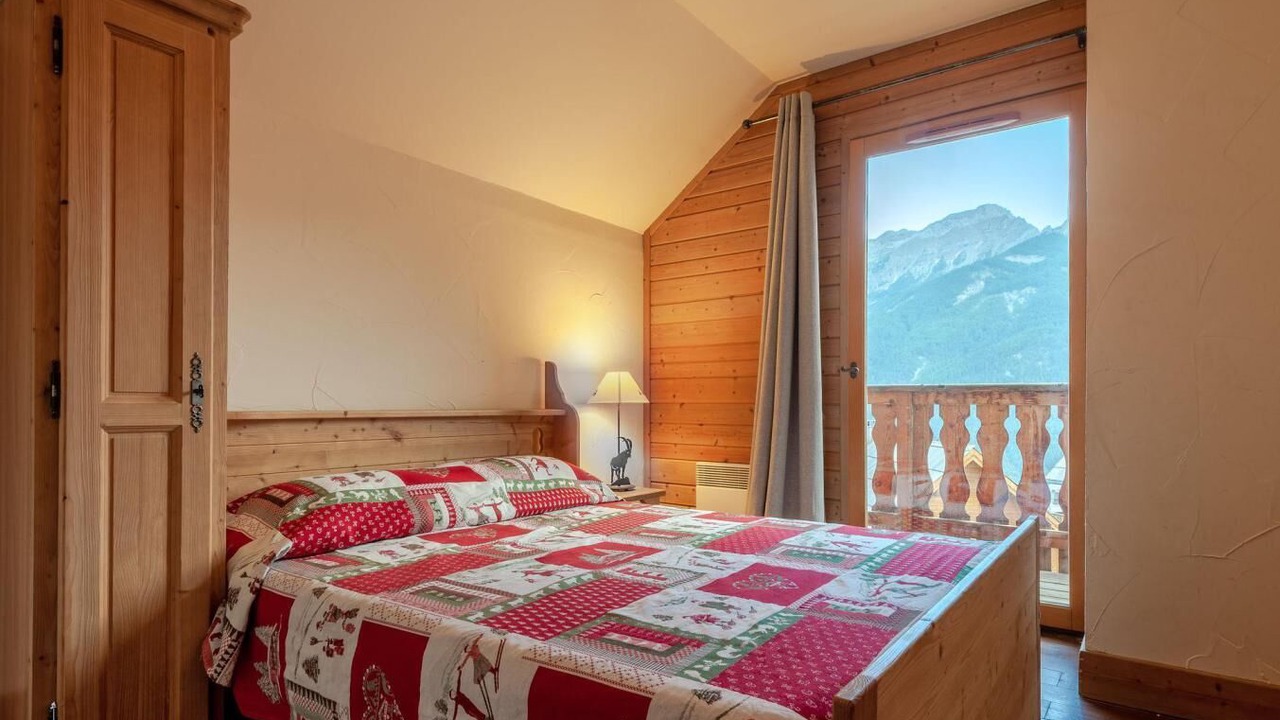 Photo of Bedroom in Pra Loup
