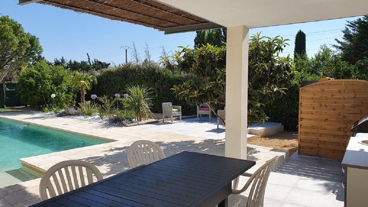 Photo of Outdoor in Noves
