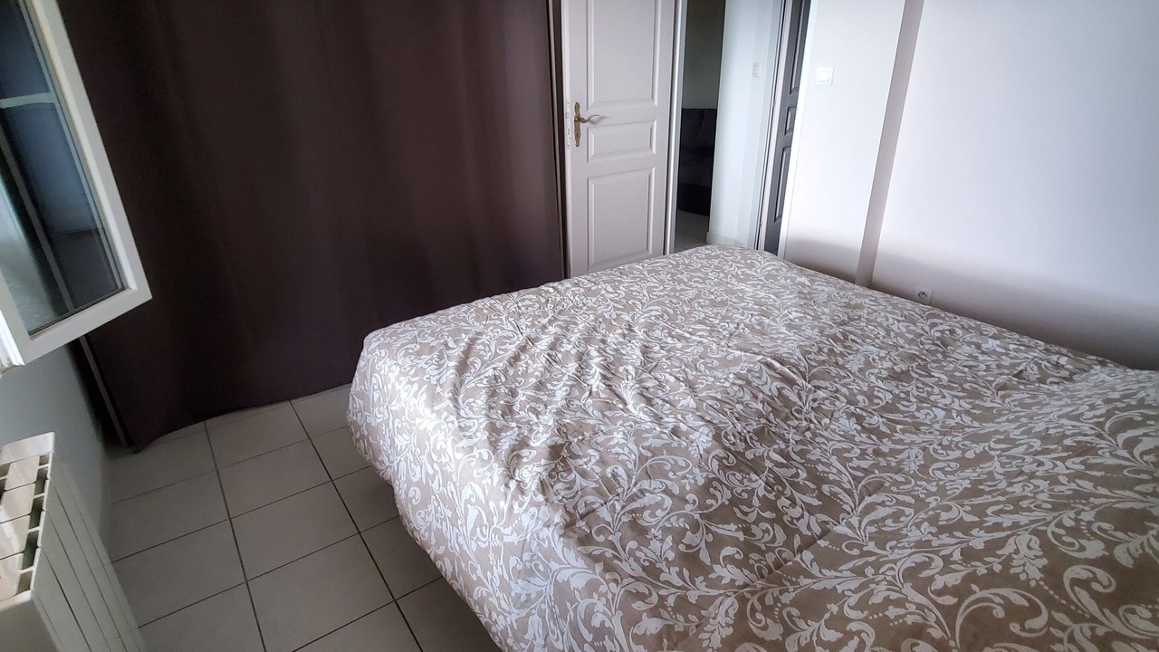 Photo of Bedroom in Beaucaire
