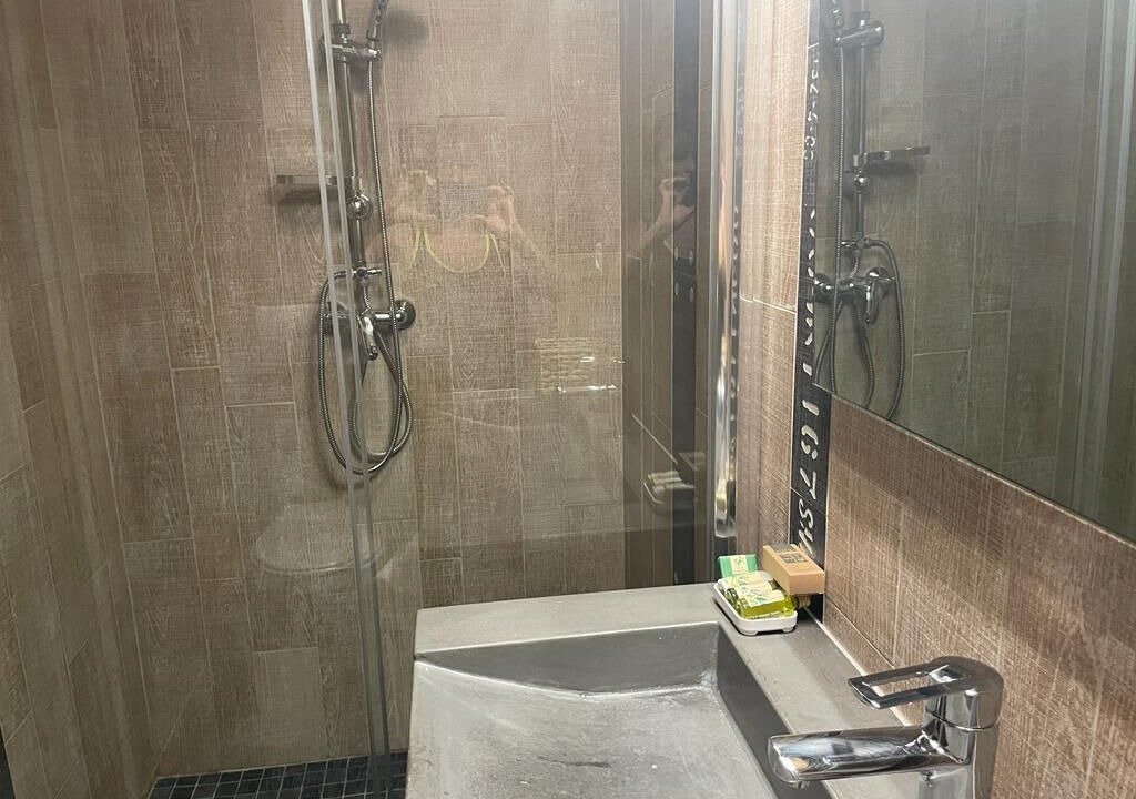 Photo of Bathroom in Maussane