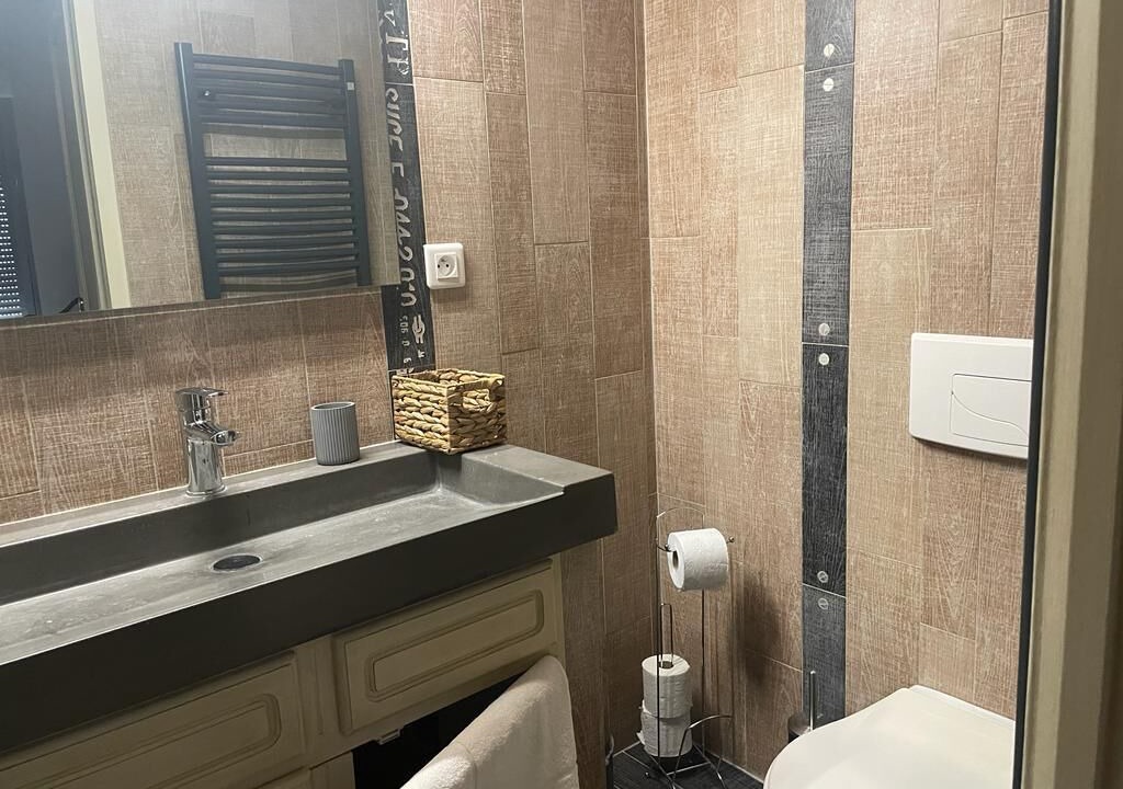 Photo of Bathroom in Maussane