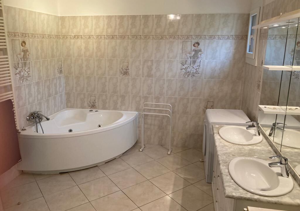 Photo of Bathroom in Moustiers-Sainte-Marie