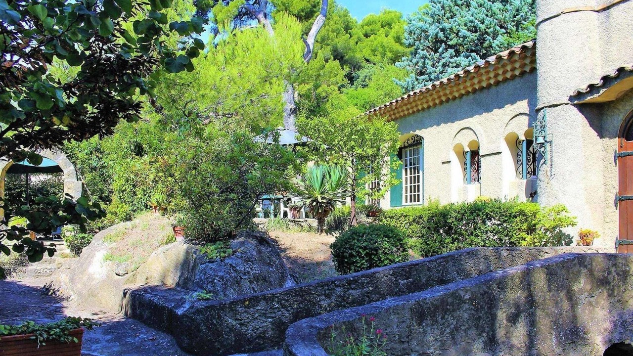 Photo of Outdoor in Salon-de-Provence