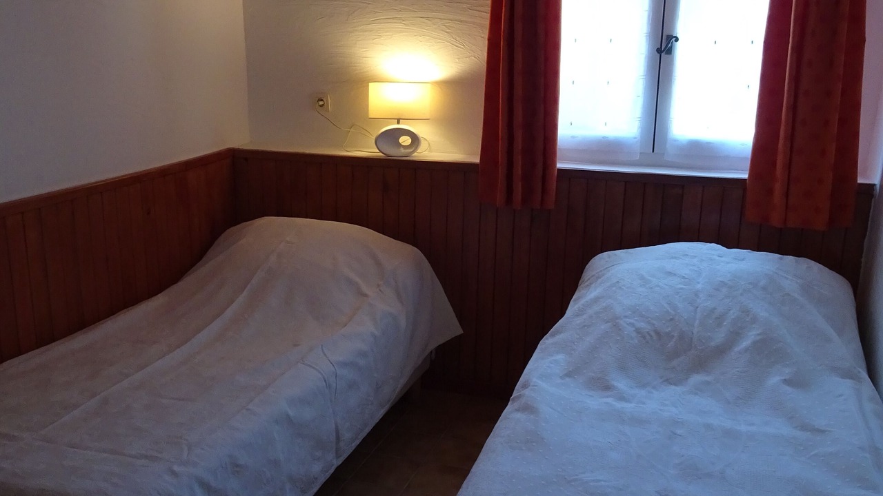 Photo of Bedroom in Venterol