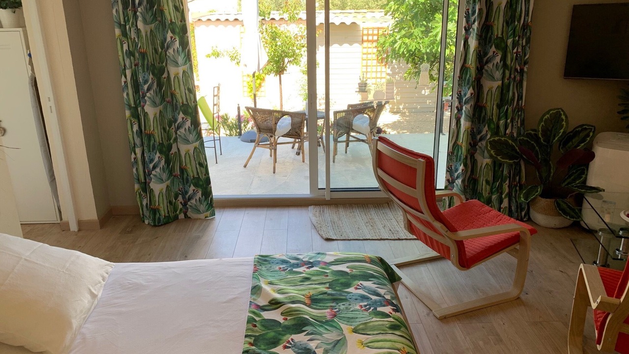 Photo of Livingroom in Caromb