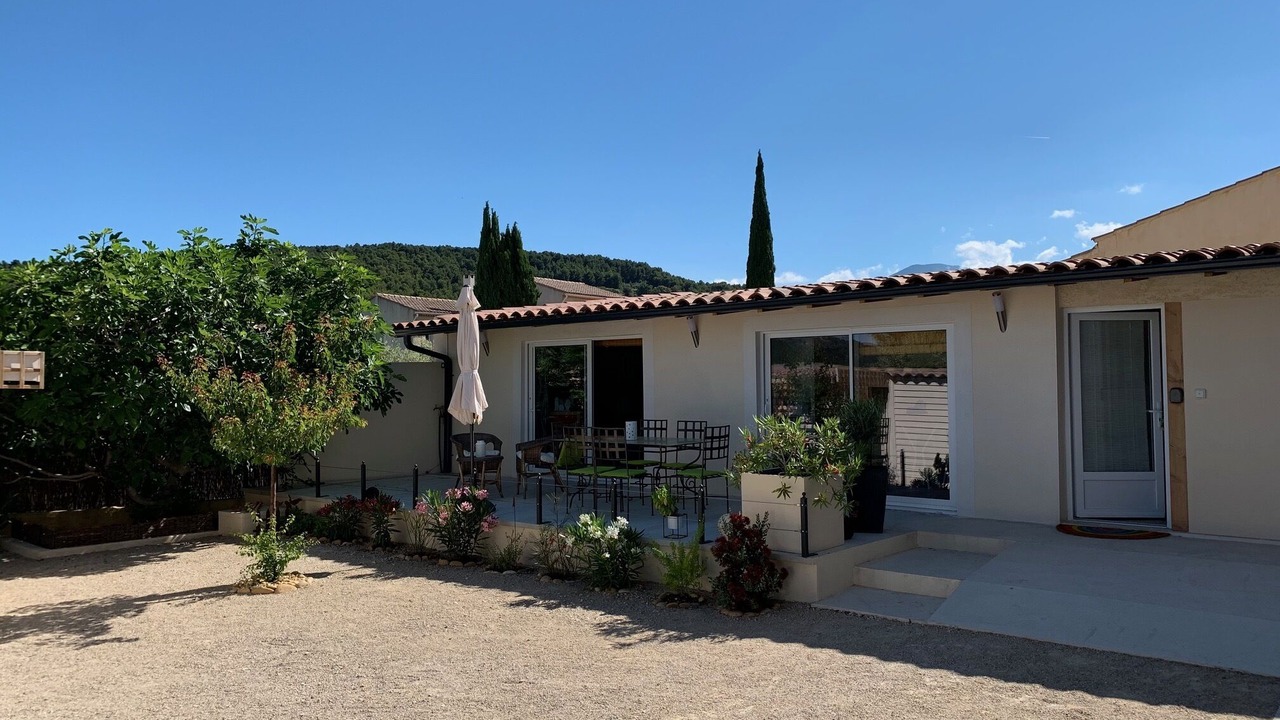 Photo of Outdoor in Caromb