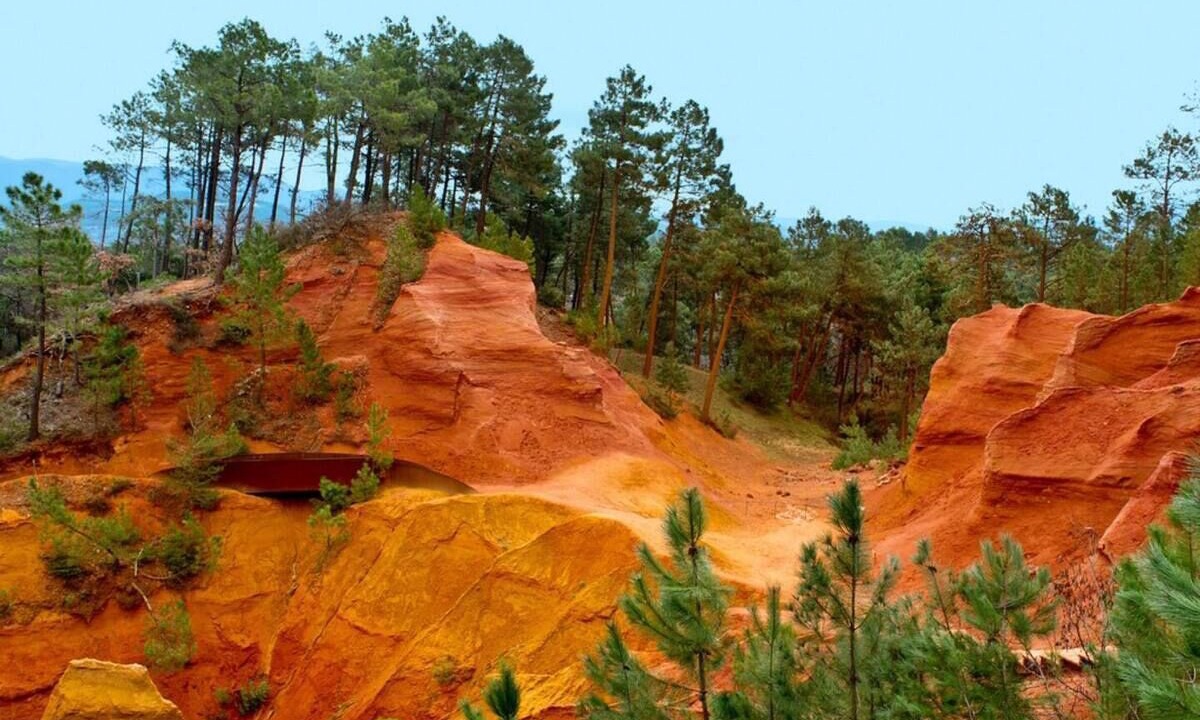 Photo of Outdoor in Saint-Laurent-des-Arbres