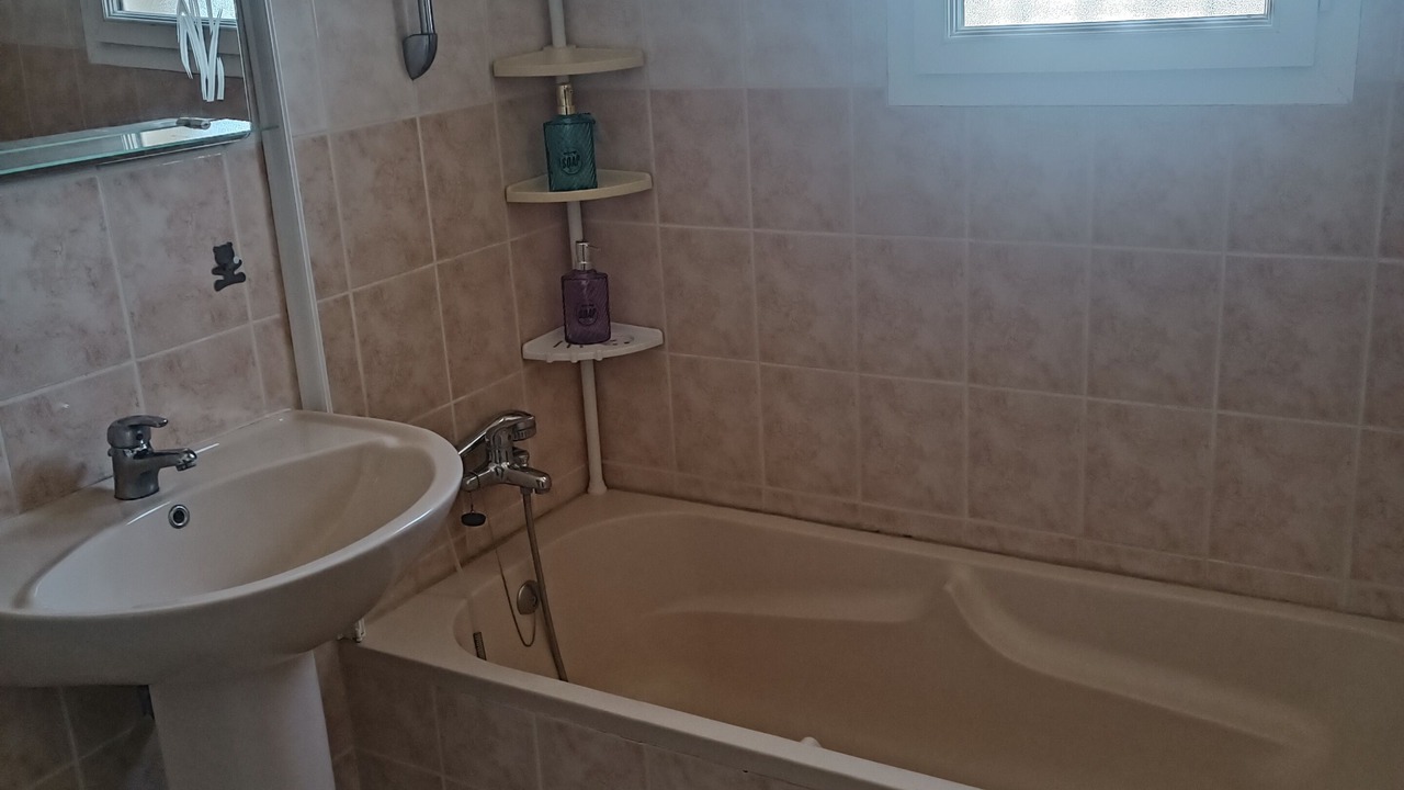Photo of Bathroom in Fos-sur-Mer