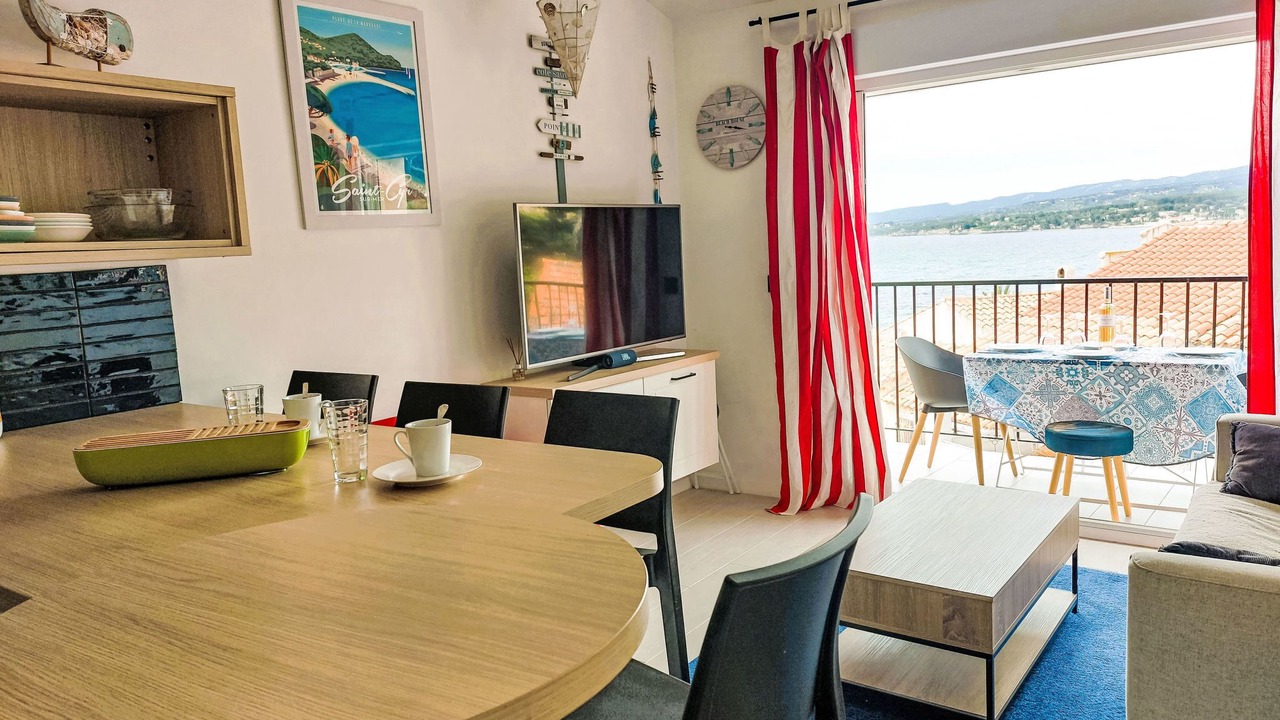 Photo of Bedroom in La Madrague
