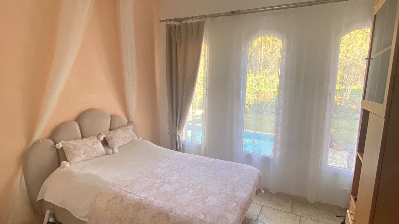 Photo of Bedroom in Pont Royal
