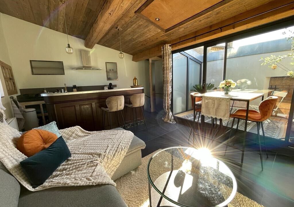 Photo of Livingroom in Grillon