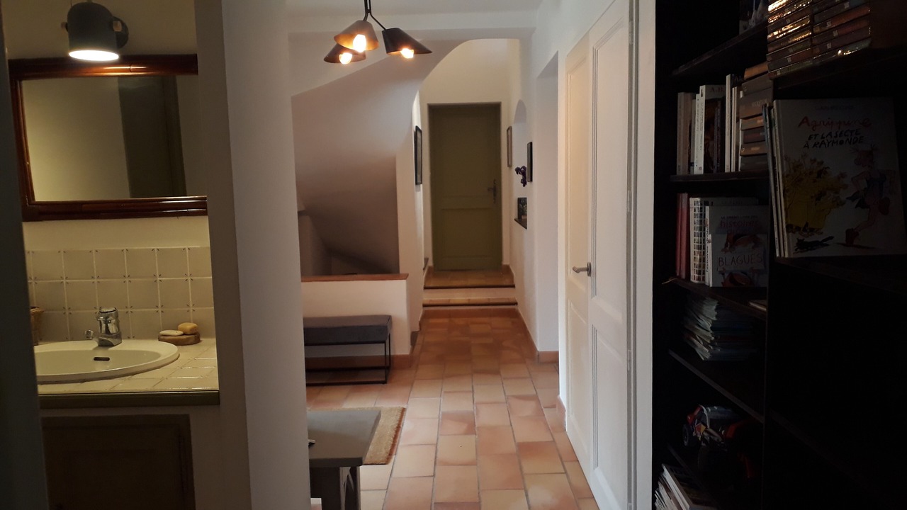 Photo of Bathroom in Menerbes