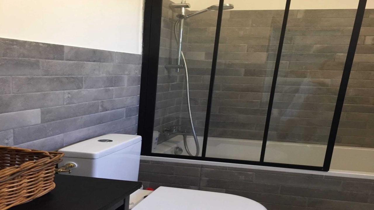 Photo of Bathroom in Roussillon