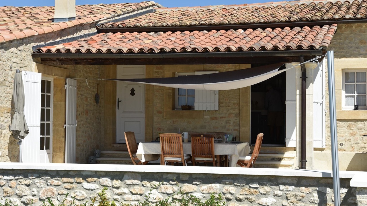 Photo of Patio Balcony in Roussillon