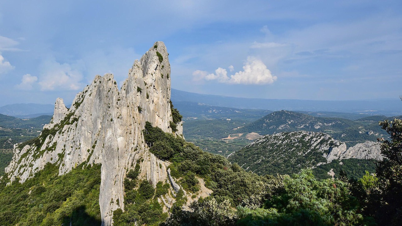 Photo of Others in Monteux