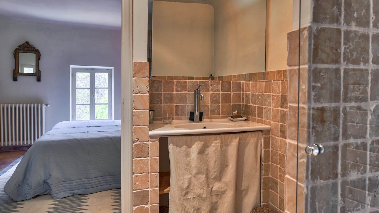 Photo of Bathroom in Cadenet