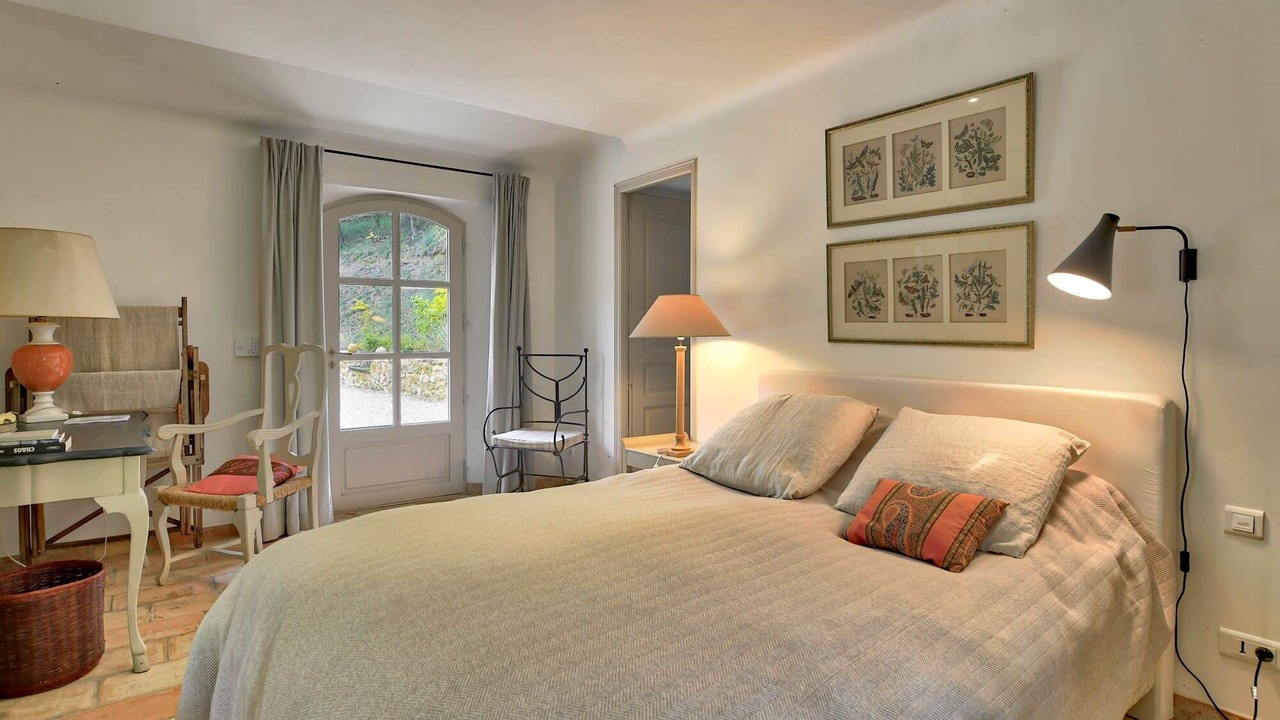 Photo of Bedroom in Cadenet
