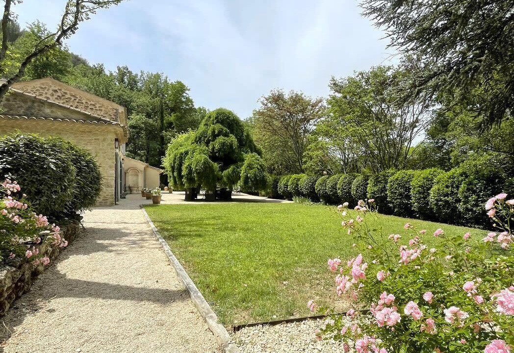 Photo of Outdoor in Cadenet