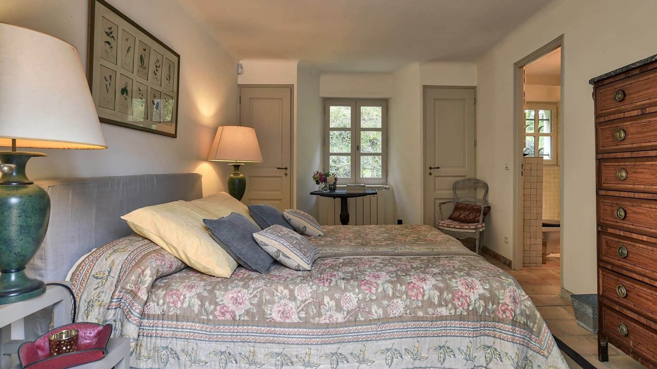 Photo of Bedroom in Cadenet