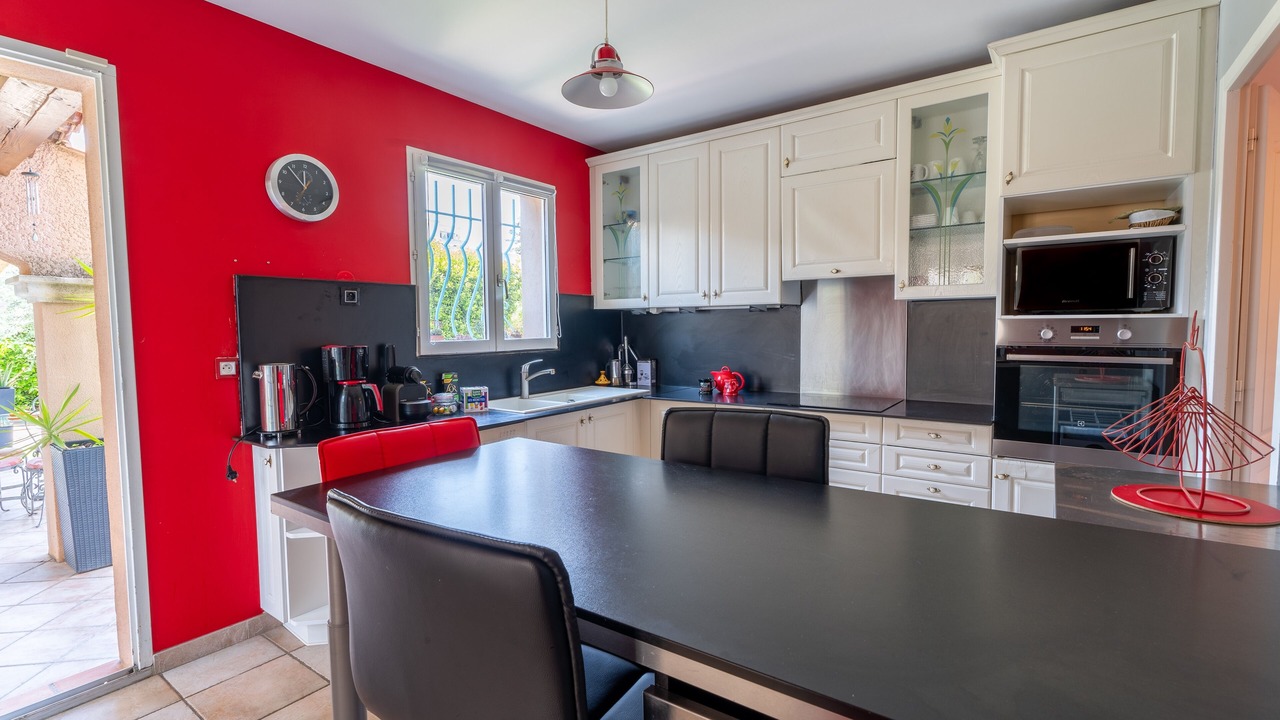 Photo of Kitchen in Sormiou