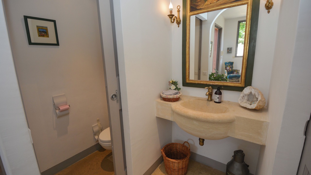 Photo of Bathroom in Noves