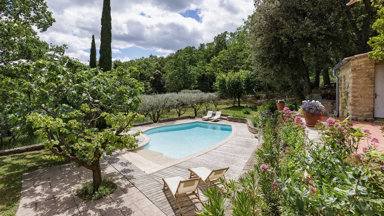 Photo of Outdoor in Suzette