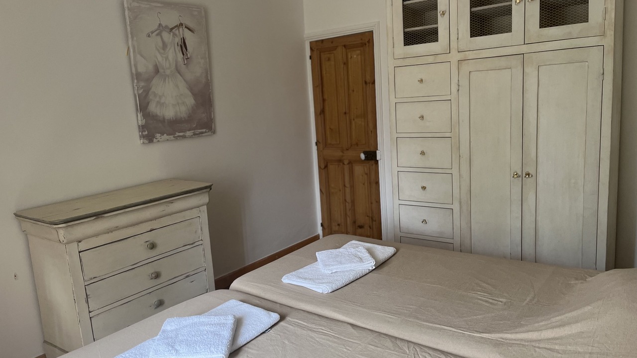 Photo of Bedroom in Beaumes-de-Venise