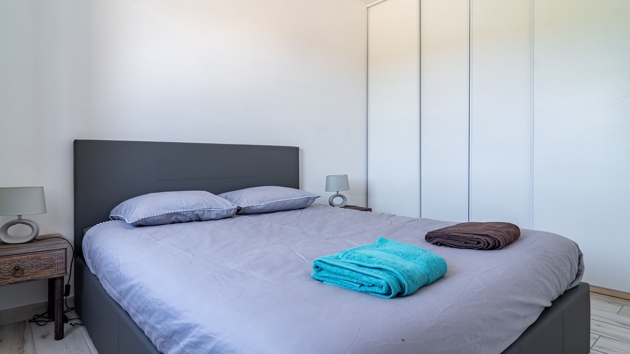 Photo of Bedroom in Aups
