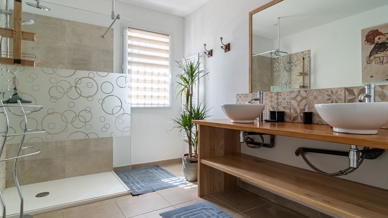 Photo of Bathroom in Aups