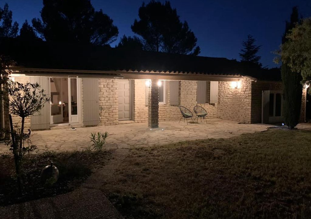 Photo of Outdoor in Murs