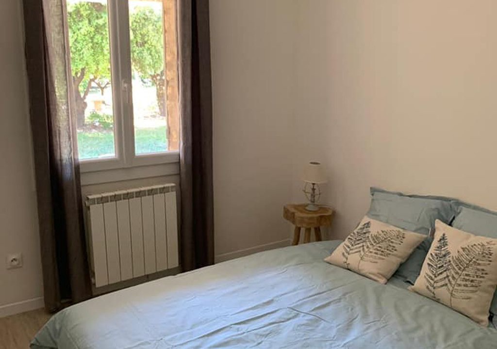 Photo of Bedroom in Murs
